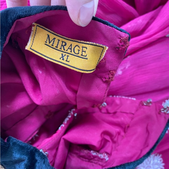 Traditional Shalwar silk dress XL - Picture 8 of 9